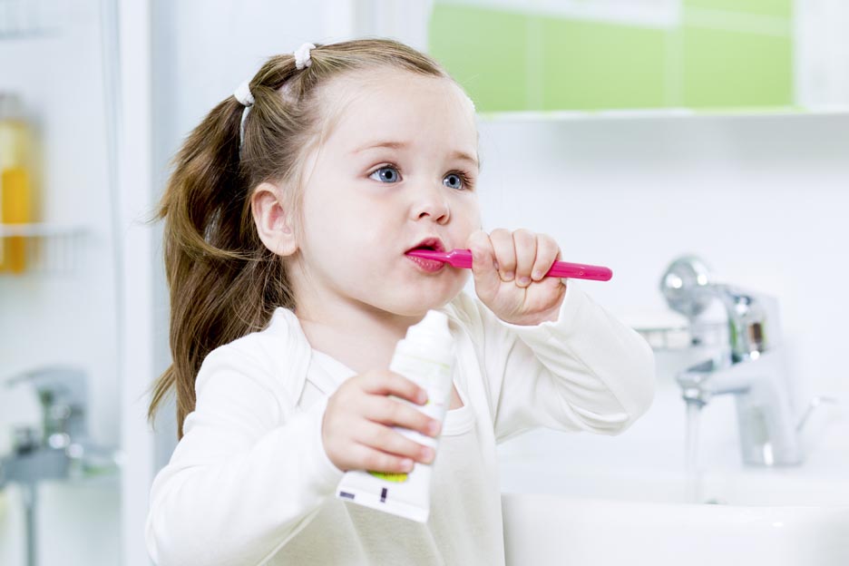 chăm sóc răng trẻ em sao cho đúng?